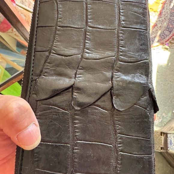 Elegant Wild Caught Imported Genuine Alligator Leather Unisex Clutch wallet - Picture 2 of 3